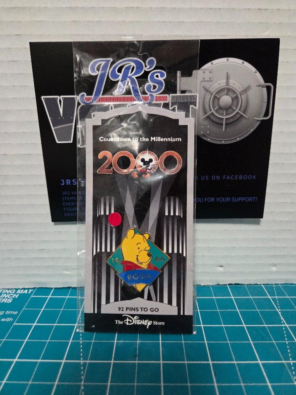 Disney DS Countdown to the Millennium Series Winnie the Pooh Enamel Pin